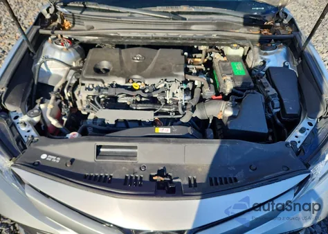 2018 Toyota Camry L z USA, uszkodzony, nr VIN JTNB11HK2J3015189